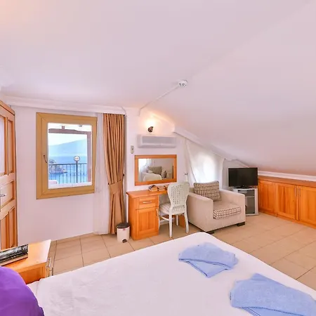 Kuluhana & Kalkan Aparthotel 3*