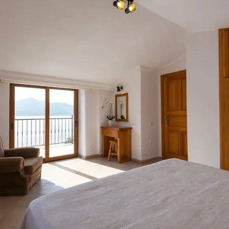 Kuluhana & Kalkan 3*