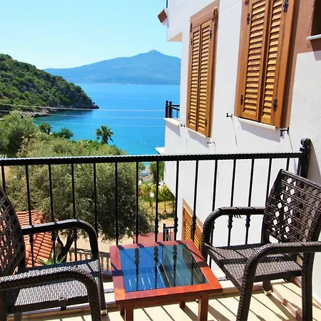 Kuluhana & Kalkan